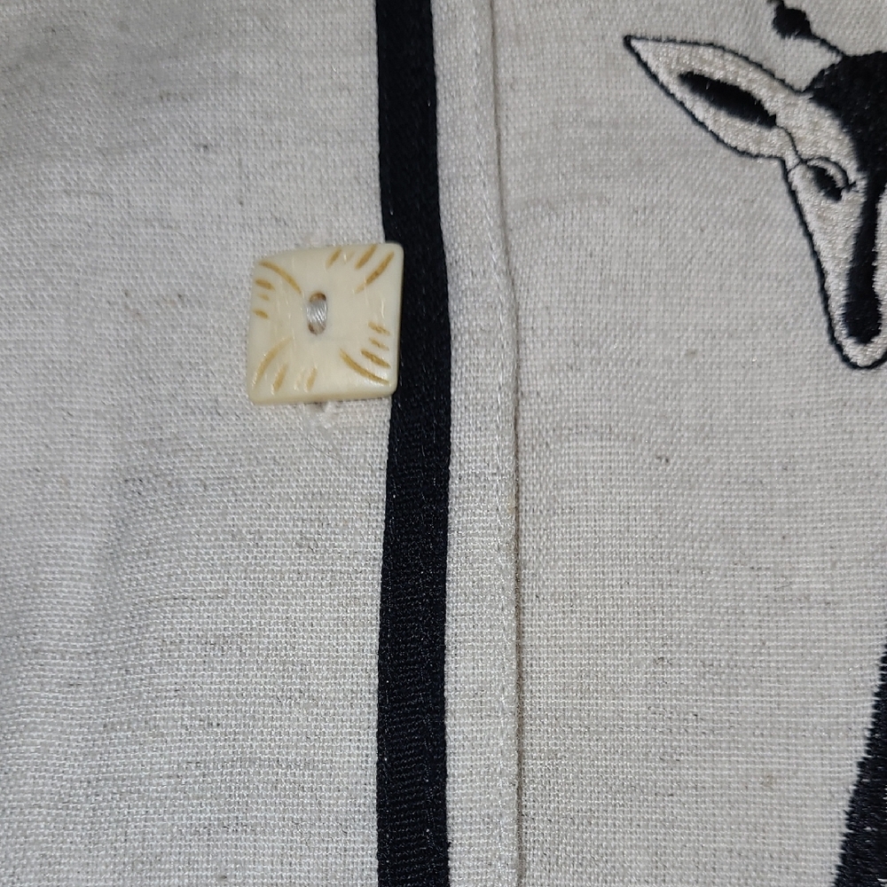 New directions unique Cream and black Giraffe Embroidered Vest - Picture 4 of 9